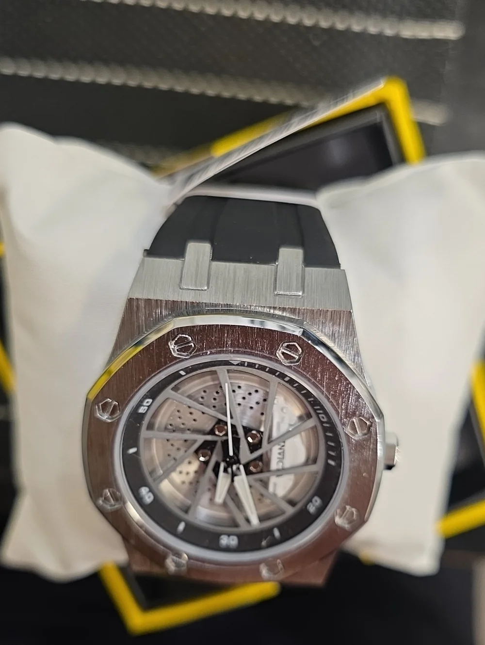 574.  Invicta Speedway Rim 70038 L 42mm men's sports watch